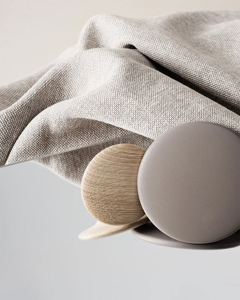 Dots - Riidepuu taupe tammespoonist - ø13