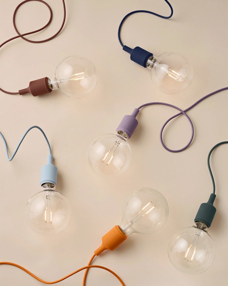 E27 LED - Tumesinine laelamp