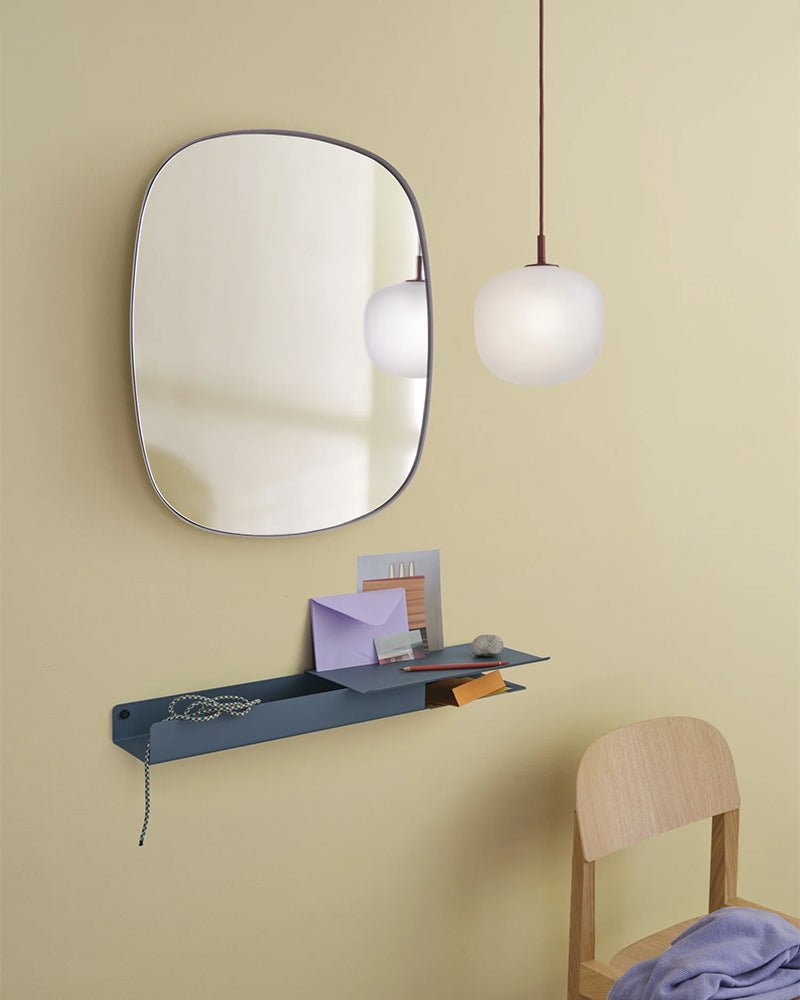 Framed väike - Taupe seinapeegel